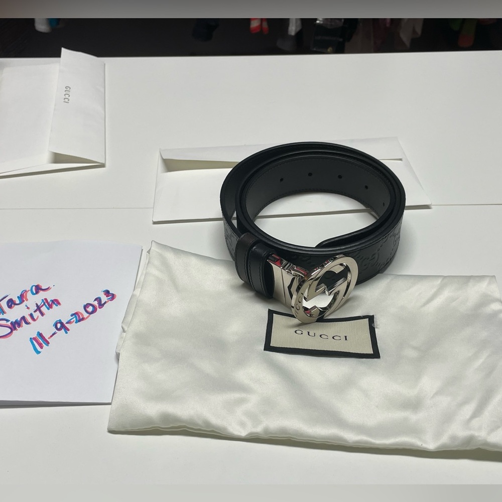 REVERSIBLE GUCCI SIGNATURE BELT